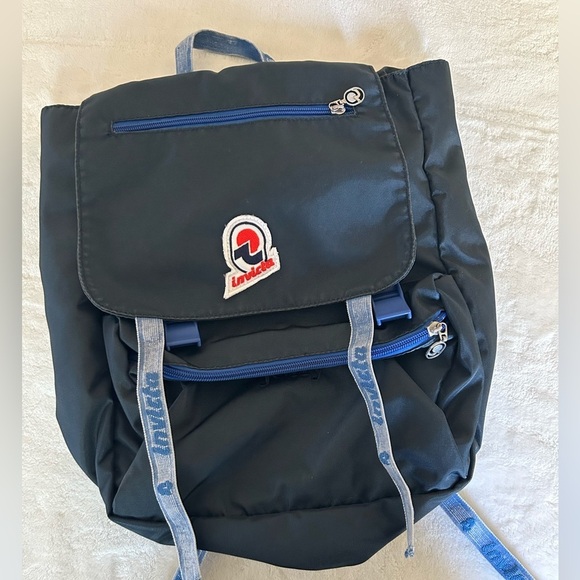 Invicta Handbags - Invicta Jolly III Vintage Icon Padded Blue Backpack